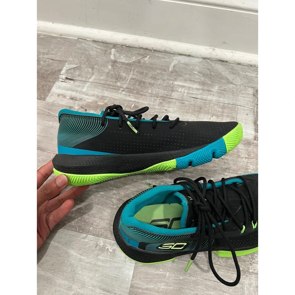 Under Armour Curry SC 3Zero III Basketball Shoes Youth US Mens 7 Black Green